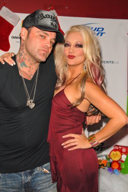 Seth binzer ve heather chadwell