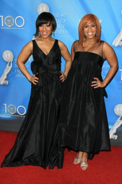 Tina evette atkins ve erica monique atkins