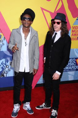 Shwayze ve cisco adler
