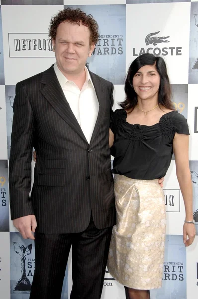 John C. Reilly and Alison Dickey at the 2009 Film Independent's Spirit Awards. Santa Monica Pier, Santa Monica, CA. 02-21-09 — Stock Photo, Image