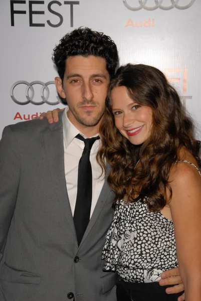 Adam Shapiro and Katie Lowes at the AFI Fest 2009 Closing Night Gala Screening of A Single Man, Chinese Theater, Hollywood, CA. 11-05-09 — Stock Photo, Image