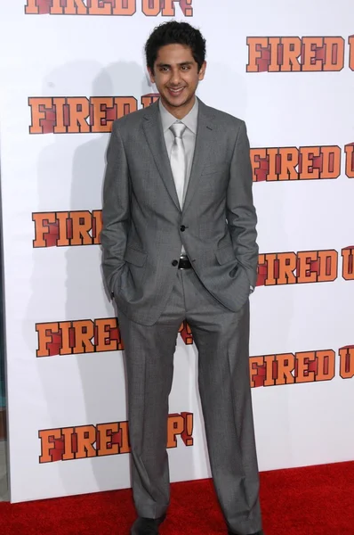 Adhir Kalyan en el estreno mundial de Fired Up. Pacific Theaters Culver Stadium 12, Culver City, CA. 02-19-09 —  Fotos de Stock