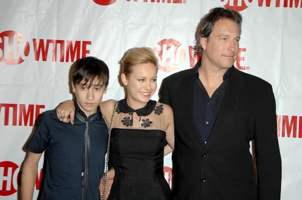 Keir Gilchrist with John Corbett and Brie Larson at the Showtime Winter TCA Party. Roosevelt Hotel, Hollywood, CA. 01-14-09 — Stock Photo, Image