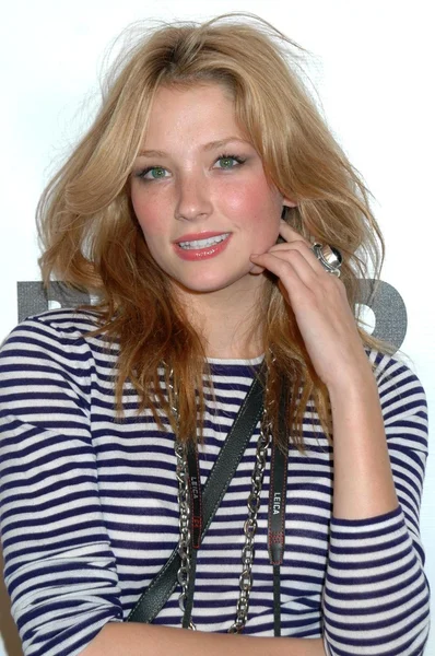 Haley Bennett — Stockfoto