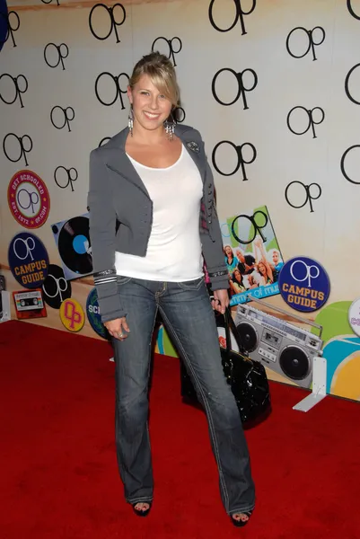 Jodie Sweetin at the "OPen Campus" New OP Campaign Launch Party, Mel's Diner, West Hollywood, CA 07-07-2009 — Stock Photo, Image