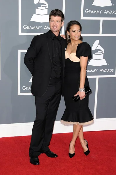 Robin Thicke y Paula Patton — Foto de Stock