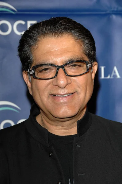 Deepak Chopra — Stockfoto