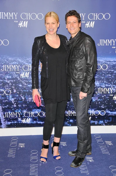 Alice Evans and Ioan Gruffudd at the Jimmy Choo For HandM Collection, Private Location, Los Angeles, CA. 11-02-09 — Stock Photo, Image