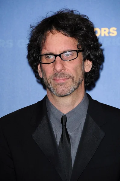 Joel Coen dans la salle de presse lors de la 61e remise annuelle des prix DGA. Hyatt Regency Century Plaza, Los Angeles, CA. 01-31-09 — Photo