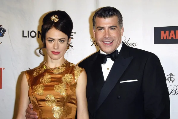 Maggie Siff y Bryan Batt — Foto de Stock