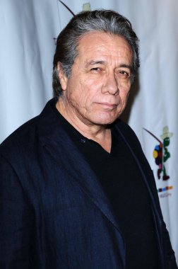Edward James Olmos