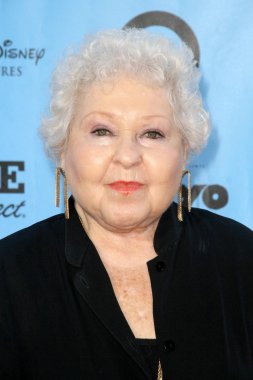 Estelle Harris