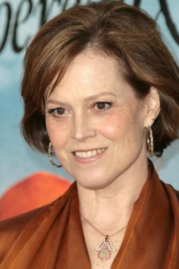 Sigourney Weaver