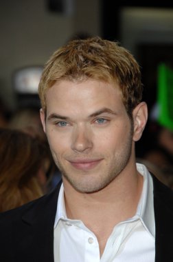 Kellan lutz, 
