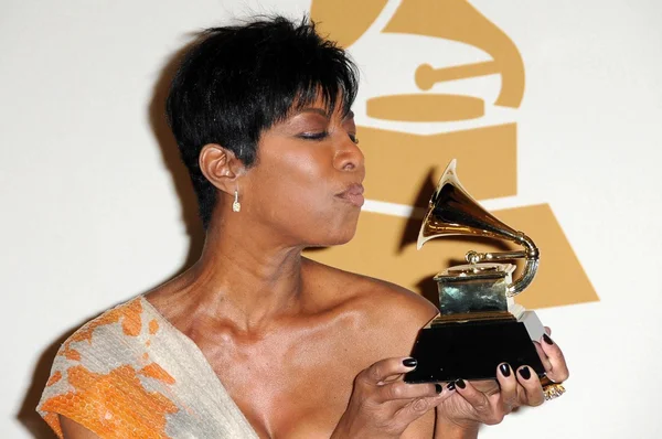 Natalie Cole en la sala de prensa de los Premios GRAMMY Anuales 51. Staples Center, Los Ángeles, CA. 02-08-09 — Foto de Stock