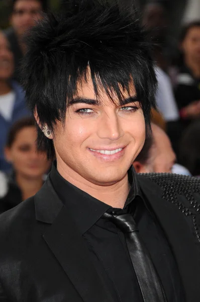 Adam Lambert at the Los Angeles Premiere of This Is It. Nokia Theatre, Los Angeles, CA. 10-27-09 — Stock Photo, Image