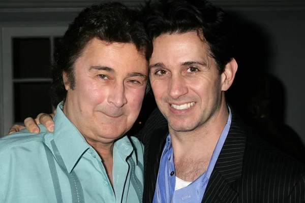 Leo Rossi and Ronnie Marmo at a party hosted by Theatre 68 to Announce the John Patrick Shanley Festival. Private Residence, Beverly Hills, CA. 02-23-09 — Stock Photo, Image