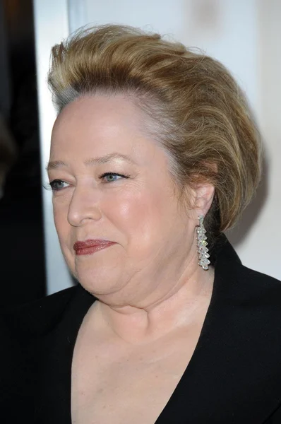 Kathy Bates at the World Premiere of Revolutionary Road. Mann Village Theater, Westwood, CA. 12-15-08 — Stock Photo, Image