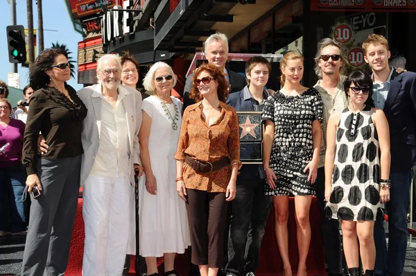 Сьюзан Сарандон с Тимом Роббинсом и семьей — стоковое фото