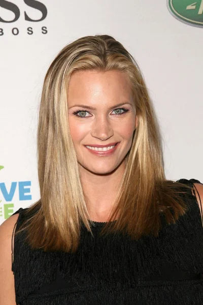 Natasha henstridge — Zdjęcie stockowe