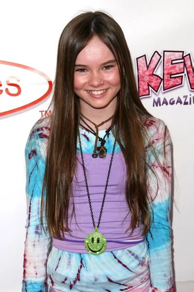 Madeline Carroll — Stockfoto