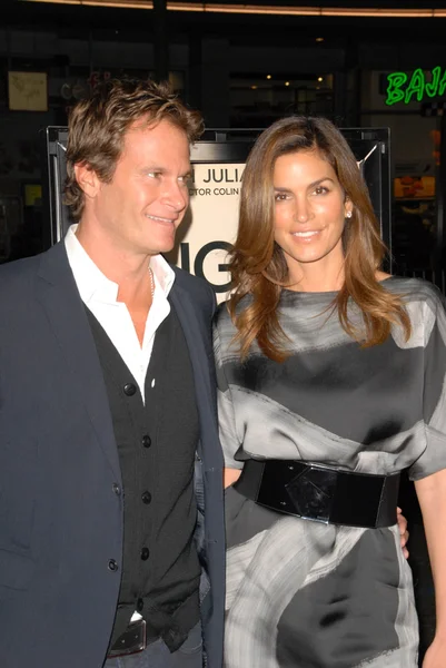 Rande Gerber and Cindy Crawford at the AFI Fest 2009 Closing Night Gala Screening of "A Single Man," Chinese Theater, Hollywood, CA. 11-05-09 — Stock Photo, Image