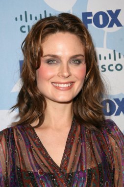 Emily Deschanel
