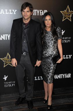 Ashton kutcher ve demi moore