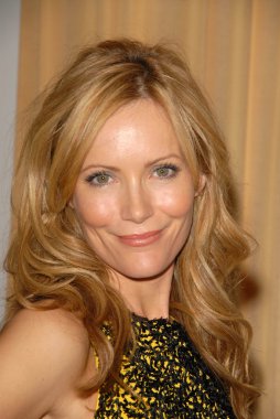 Leslie Mann at the Fulfillment Fund Annual Stars 2009 Benefit Gala,, Beverly Hills Hotel, Beverly Hills, CA. 10-26-09