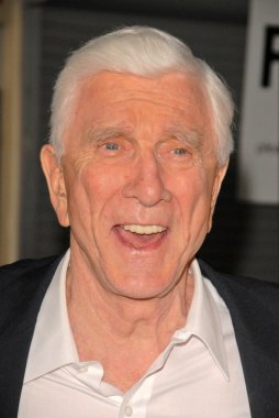 Leslie Nielsen
