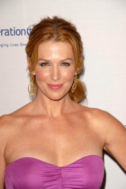 Poppy Montgomery