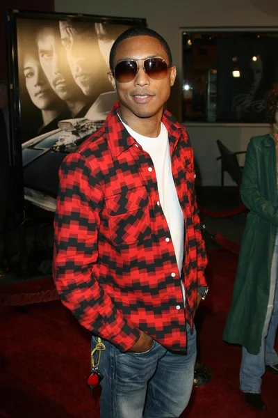 Pharrell Williams at the Los Angeles Premiere of 'Fast and Furious'. Gibson Amphitheatre, Universal City, CA. 03-12-09 — Φωτογραφία Αρχείου