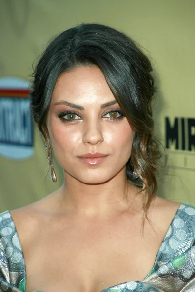 Mila Kunis at the Los Angeles Premiere of 'Extract'. Arclight Hollywood, Hollywood, CA. 08-24-09 — 스톡 사진