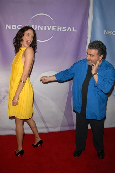 Joanne Kelly and Saul Rubinek — ストック写真