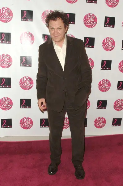 Джон К. Рейлли на седьмом Annual Best in Drag Show "Aid for Aids" в театре "Орфеум", Лос-Анджелес, Калифорния. 10-18-09 — стоковое фото