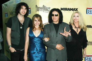 Gene Simmons with Shannon Tweed and family