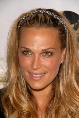 Molly Sims at the 6th Annual Friends of El Faro Benefit Gala. Boulevard 3, Hollywood, CA. 09-24-09