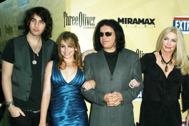 Gene Simmons with Shannon Tweed and family