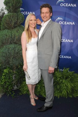 Anne Heche, James Tupper