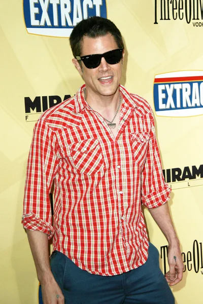 Johnny knoxville på los angeles premiären av 'extract'. ArcLight hollywood, hollywood, ca. 08-24-09 — Stockfoto