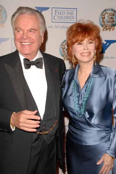 Robert wagner och jill st. john — Stockfoto