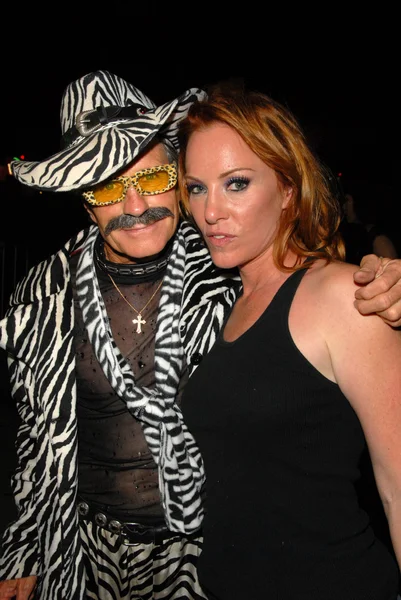 布伦特 · 温德尔 · 威廉姆斯和珍妮沙恩在哈利狗音乐会。毒蛇的房间，西好莱坞片约 09/8/8 — 图库照片