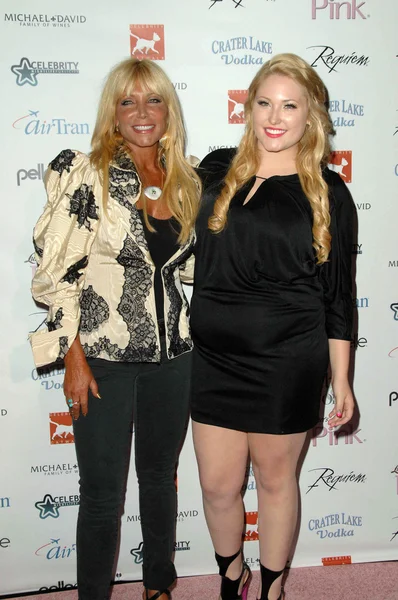 Pamela Bach-Hasselhoff and Hayley Hasselhoff — Stock Photo, Image