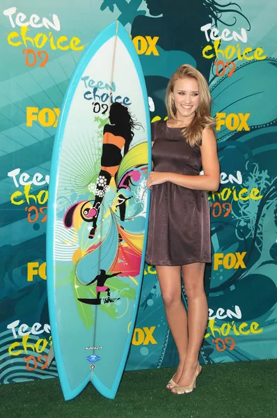 Emily osment basın odasında teen choice Ödülleri 2009. Gibson Amphitheater, universal city, ca. 08-09-09 — Stok fotoğraf