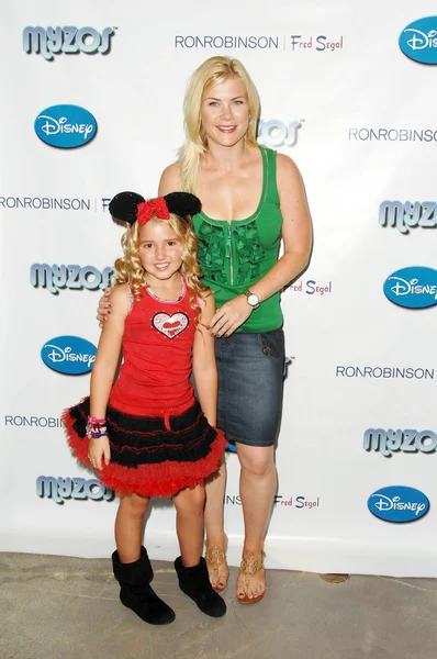 Emily Grace Reaves and Alison Sweeney at the Myzos Launch Party. Fred Segal, Santa Monica, CA. 08-22-09 — Stock Photo, Image