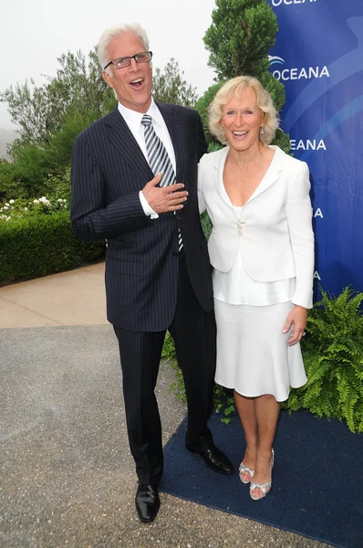 Ted Danson and Glenn Close