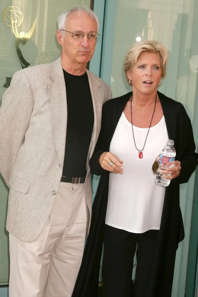 Michael Gross and Meredith Baxter at 'A Father's Day Salute To TV Dads' presented by the Academy of Television Arts and Sciences. Leonard H. Goldenson Theater, North Hollywood, CA. 06-18-09 — Φωτογραφία Αρχείου