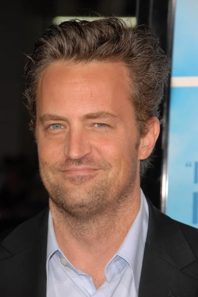 Matthew Perry at the US Premiere of 'The Invention of Lying'. Grauman's Chinese Theatre, Hollywood, CA. 09-21-09 — 图库照片