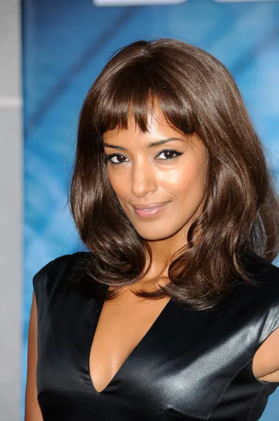 Ella Thomas at the Los Angeles Premiere of 'Surrogates'. El Capitan Theatre, Hollywood, CA. 09-24-09 — Stockfoto