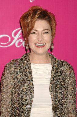 Carolyn hennesy
